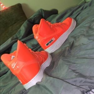 Orange Air Force 1s